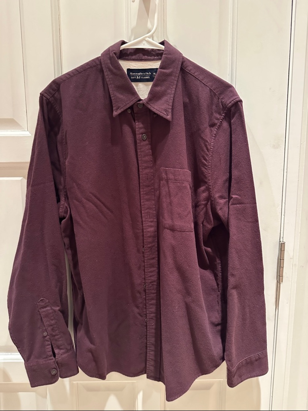 Abercrombie & Fitch Men's Deep Burgundy Button-Down Shirt